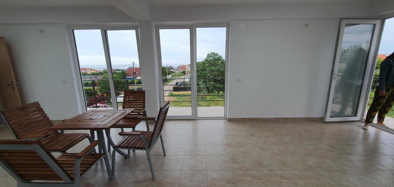Hotel Ema Vama Veche Esterno foto