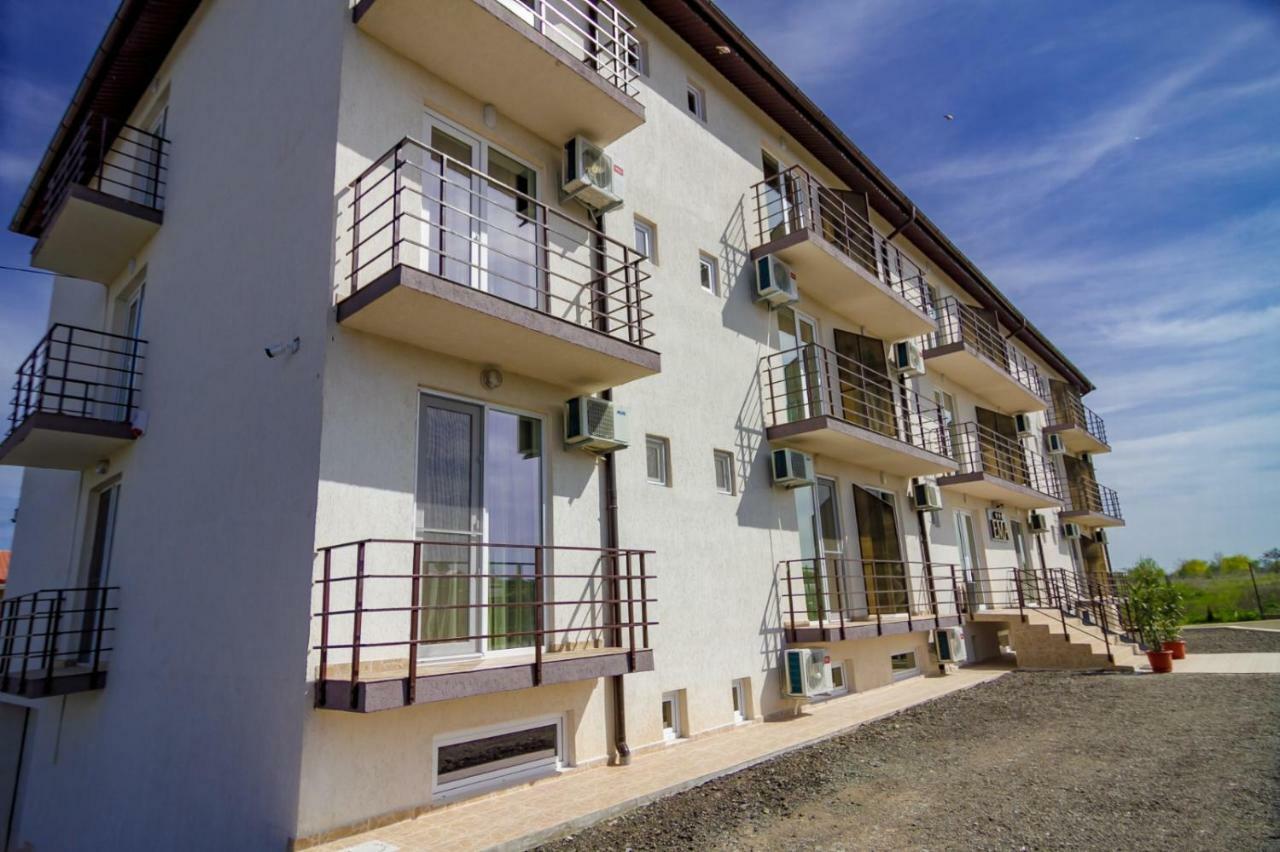 Hotel Ema Vama Veche Esterno foto